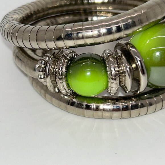 Silver-Tone & Green Acrylic Bead Memory Wire Bracelet Adjustable Wrap Style - Picture 4 of 10